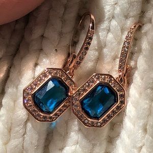 Ring bomb party earrings